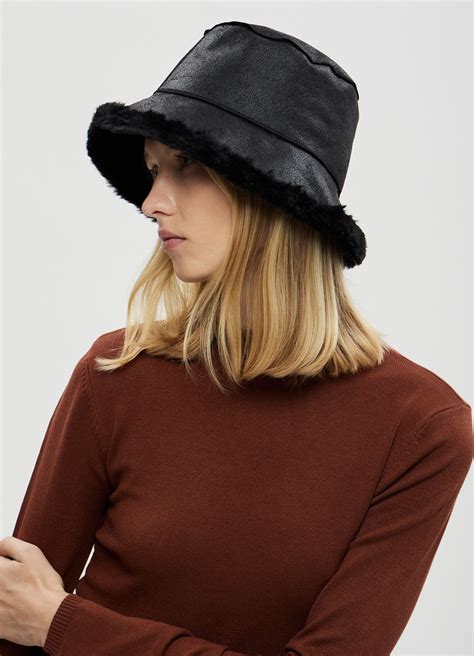 cappello fendi donna pescatore|Cappelli e guanti per Donna .